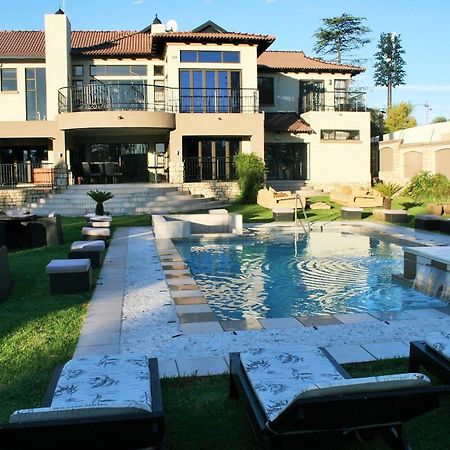 Africa Paradise - Or Tambo Airport Boutique Hotel Benoni Exterior foto